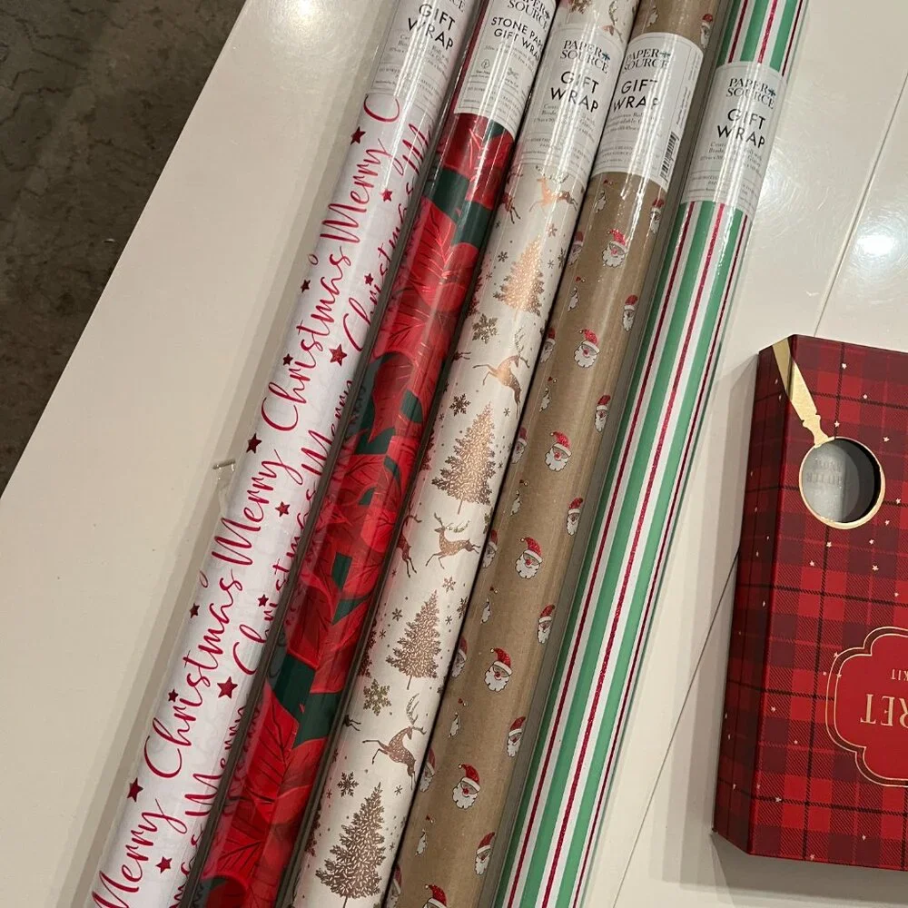 Holiday Christmas Santa gift wrap bundle!‎ New!